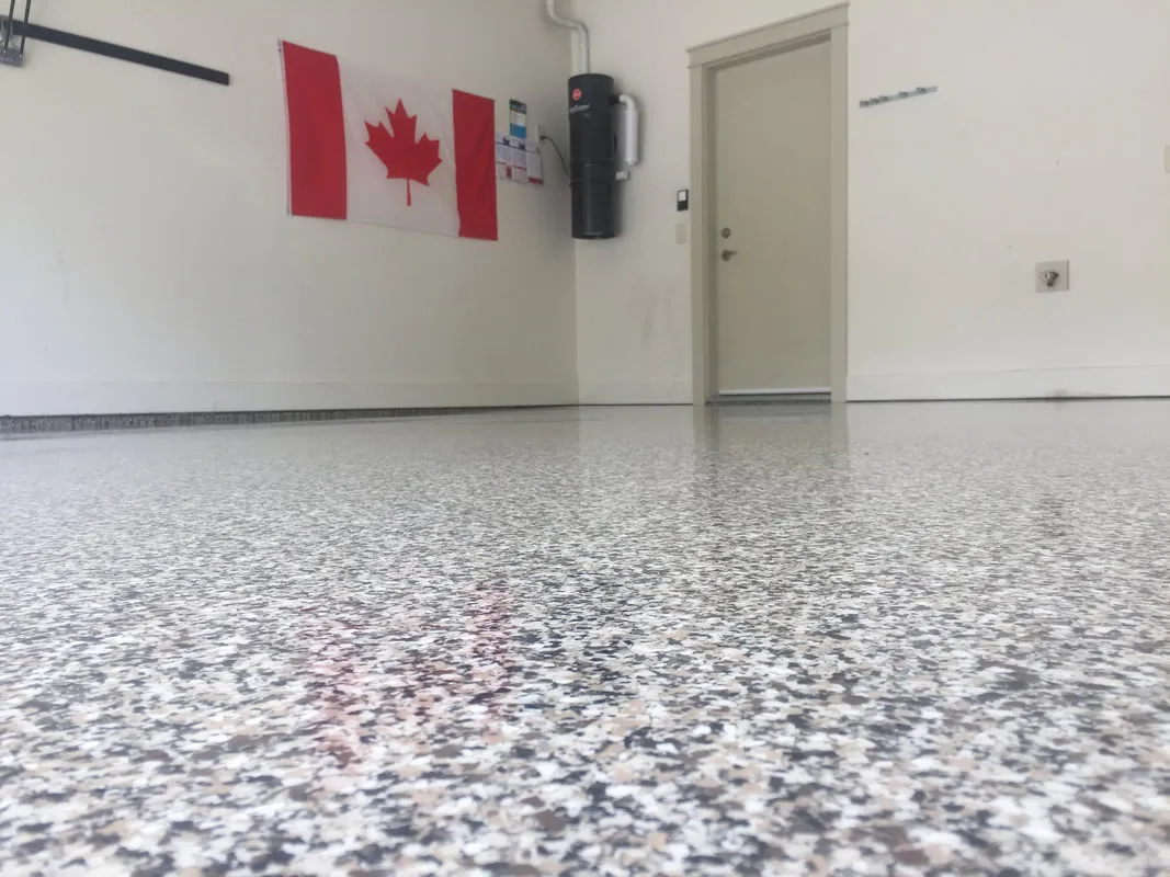Flake Floor epoxy floor — Custom blend — by LB Epoxy Flooring